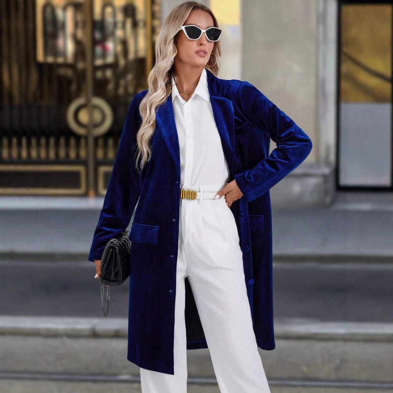 معطف نسائي فاخر من المخمل بتصم - مراجعة Velvet Blazer Vintage وسعره